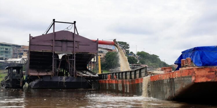 TCE revoga medida cautelar que suspende dragagem em igarapés de Manaus