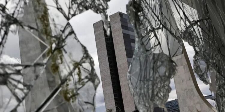 vidro quebrado planalto