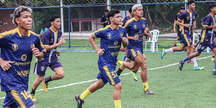 Atletas do Amazonas FC Sub-17 se preparam para Copa do Brasil (Fotos: João Normando/Agência Esportiva LB).