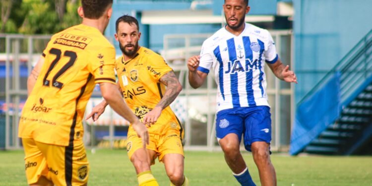 Amazonas alcança liderança ao vencer São Raimundo de 3 a 0 (4)