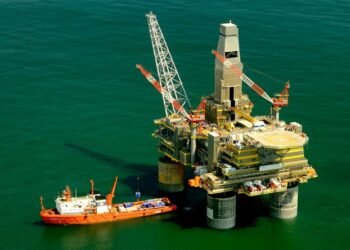 Balança comercial tem superávit de US$ 1,484 bi na 4ª semana de fevereiro