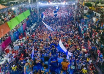 Carnaboi 2024 promete agitar Parintins com artistas confirmados