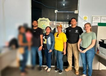 Criança sequestrada foi resgatada por policiais, em Tefé