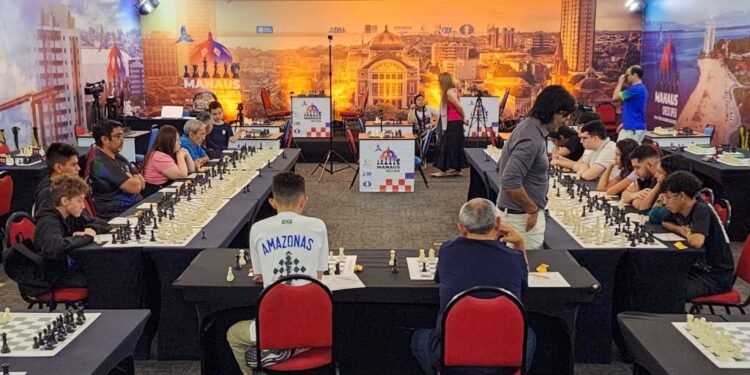 A Federação Amazonense de Xadrez (FAX)