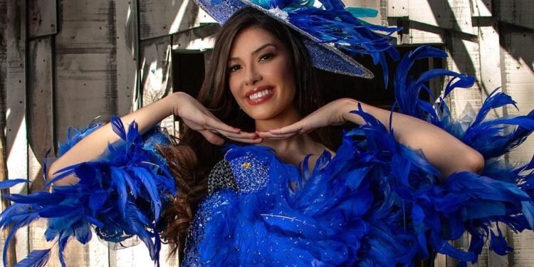 Amazonense Letícia Frota representa Sinhazinha da Fazenda no Miss Mundo (Foto: Mauro Jorge).