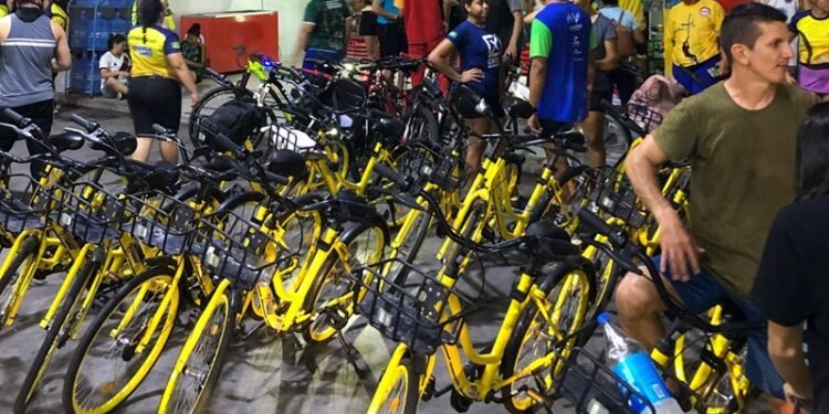 Pedala Livre disponibiliza 108 bicicletas para passeio noturno em Manaus