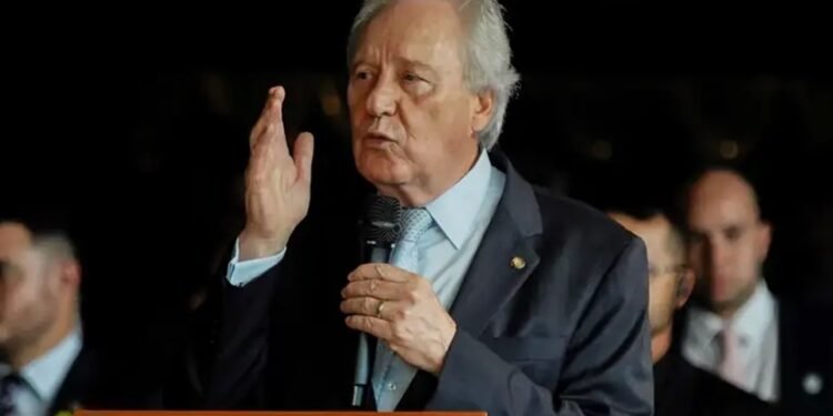 Presos fogem e Lewandowski será convocado no Congresso