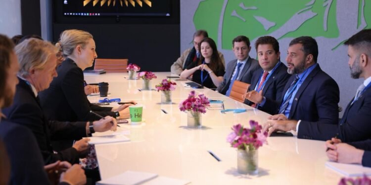 Universidade e empresas em Londres podem ser parceiros educacionais do Amazonas