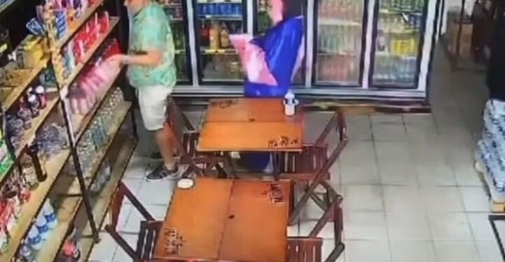 homem-fantasiada-mata