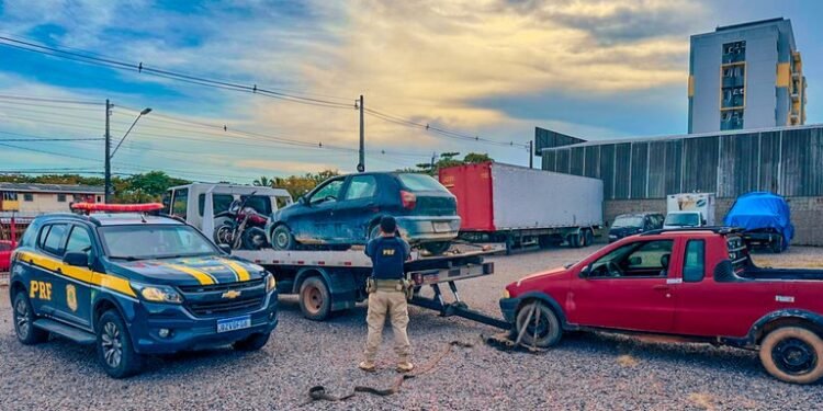 manaus-apreensao veículos