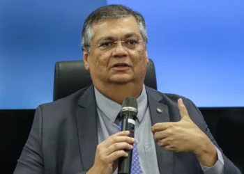 Flávio Dino toma posse como ministro do Supremo Tribunal Federal