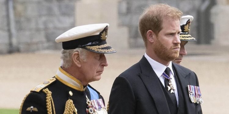 rei-charles-principe-harry