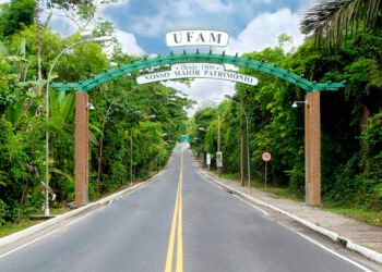ufam-universidade