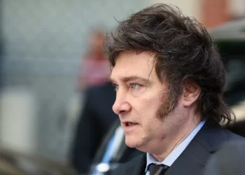 Milei promete fechar agência de notícias pública argentina Télam