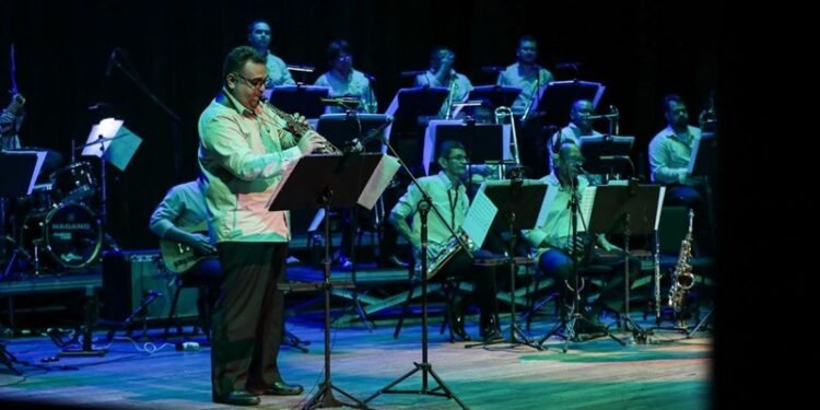 Amazonas Band celebra a música afro-americana com show gratuito no Teatro Amazonas