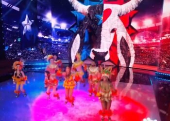 Boi-Bumbá é evidênciado durante performace de artistas no Dança dos Famososos - (Foto: Reprodução/TV Globo).