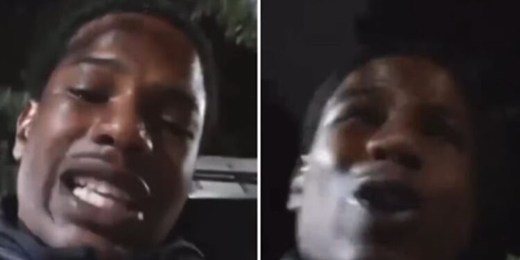 Entregador chora por ter bicicleta roubada pela terceira vez, no Rio de Janeiro