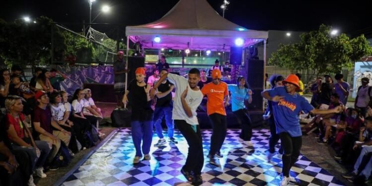 Hip Hop movimenta perifirias da capital amazonense - (Foto: Divulgação/Semcom).
