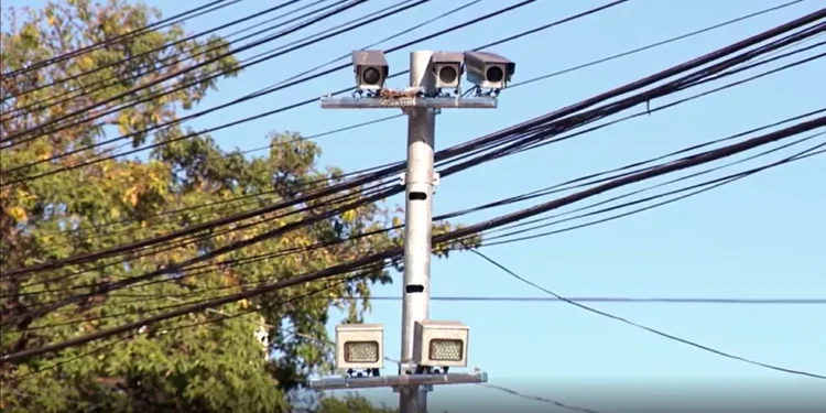 Radares voltam a fiscalizar velocidade de veículos nas ruas de Manaus (Foto: Reprodução/Internet).