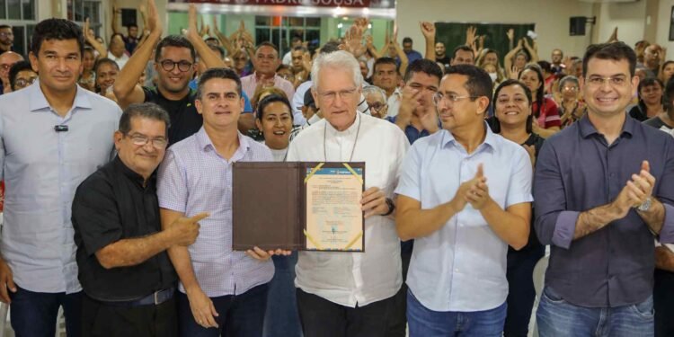 Igreja Católica doa terrenos no São Raimundo para regularização de moradias
