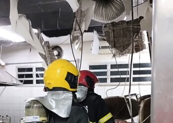 O homem foi resgatado após a explosão de uma panela de pressão - (Foto: Divulgação/CBMAM)