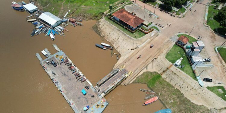 Governo Federal agiliza obra em porto de Boa Vista do Ramos, no Am