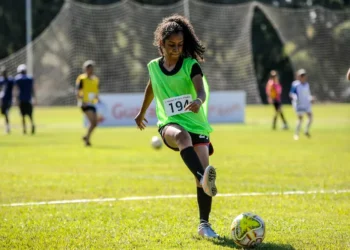 Manauara EC realiza seletiva para time feminino - (Rodrigo Corsi/FPF).