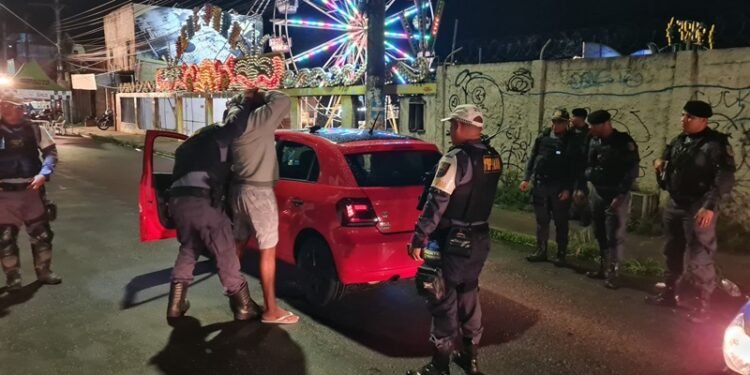 Operação Impacto deflagrada em Manaus prende dois homens