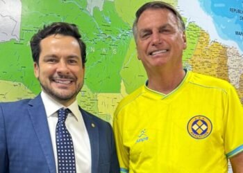 Jair Bolsonaro e Capitão Alberto Neto - (Foto: Arquivo de assessoria)