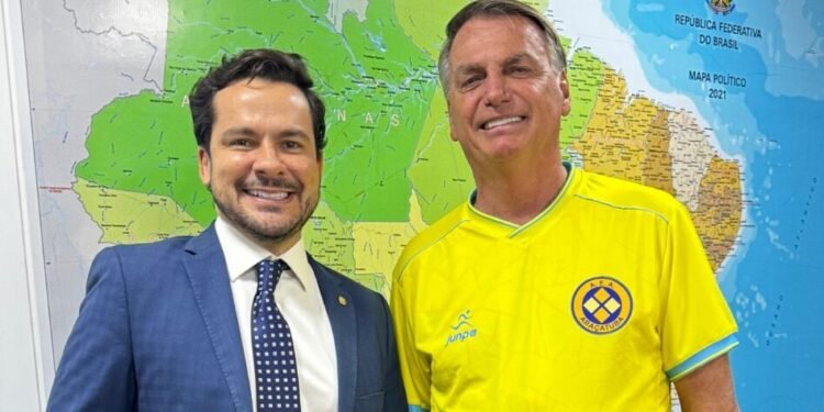 Jair Bolsonaro e Capitão Alberto Neto - (Foto: Arquivo de assessoria)