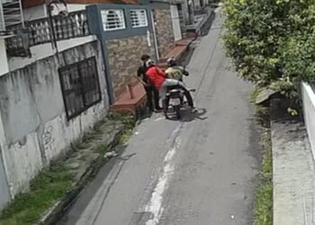 Dupla é presa após realizar assalto no Japiim, em Manaus