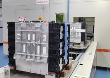 Baterias para ônibus elétricos - (Foto: Bruno Leão/ Sedecti )