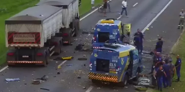 ataque-carros-fortes