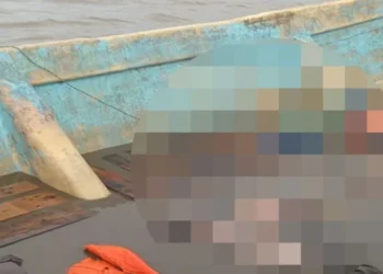 A embarcação foi encontrada em uma localidade entre os municípios de Bragança e Tracuateua -(Foto: Reprodução)