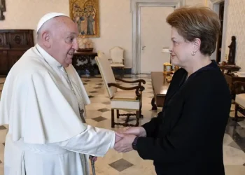Papa Francisco e Dilma Rousseff - (Foto: Vatican Media)