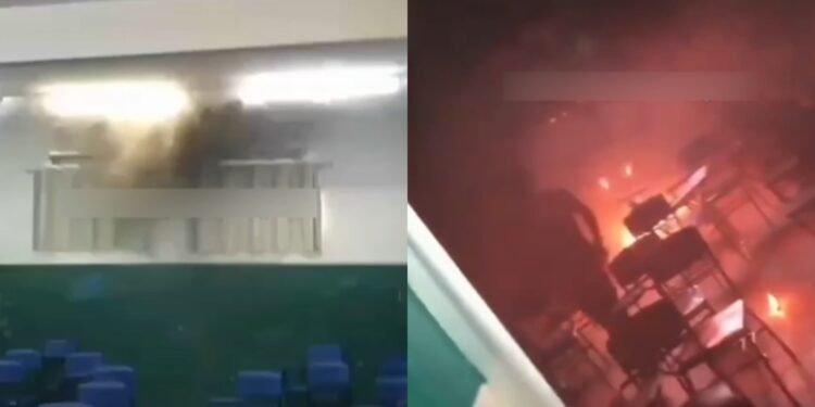 Momento do incêndio - (Foto: Divulgação)