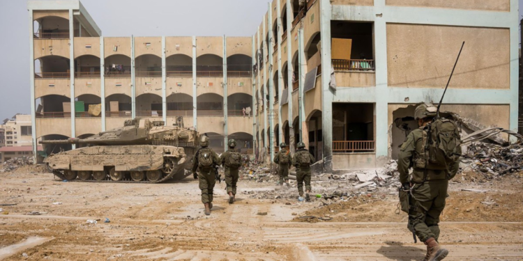 Soldados israelenses na Faixa de Gaza - (Foto: Exército de Israel/AFP)