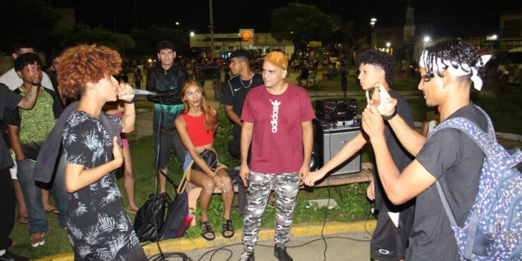Batalha da Onça agita rappers no Zumbi dos Palmeiras - (Arquivo Pessoal).