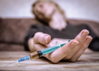 Saiba o que o uso de drogas pode fazer com o ser humano - (Foto: Reprodução)