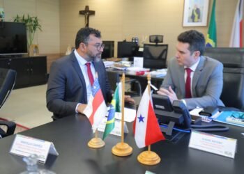 O governador Wilson Lima e o ministro das Cidades, Jader Filho - (Foto: Diego Peres / Secom)