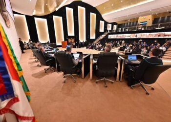 Roberto Frederico Paes Júnior, deve devolver aos cofres públicos o total de R$ 4 milhões entre multas e alcance - (Foto: Divulgação/ TCE)