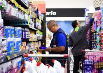 O supermercado fica no bairro Tarumã - (Foto: Divulgação/Procon-AM)