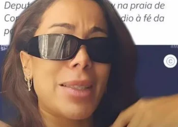 Em outro vídeo, a cantora refletiu sobre o envolvimento dos deputados na questão - (Foto: Reprodução/ Rede Social)