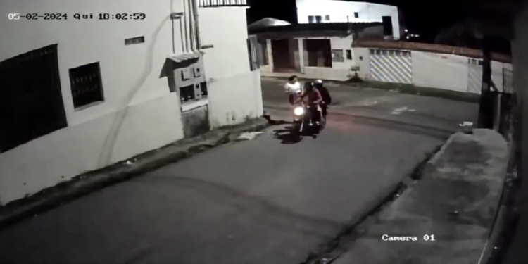 assaltos no Alfredo Nascimento