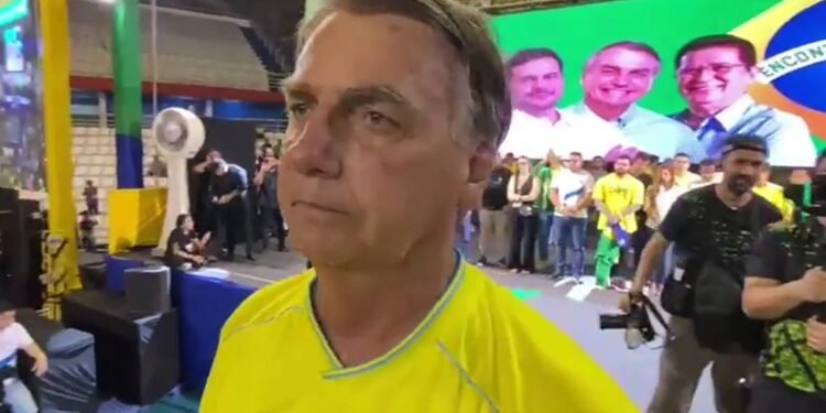 Bolsonaro em ato político em Manaus- (Foto: Reprodução/ Internet)