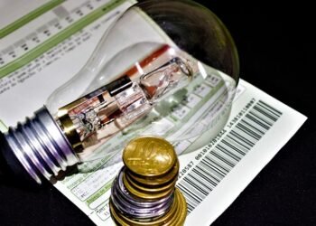 Consultor financeiro esclarece que as famílias de baixa renda são as mais afetadas - (Foto: Reprodução)