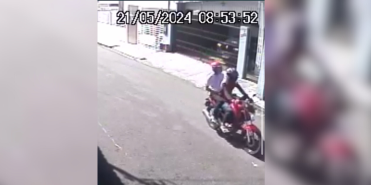 dupla de assaltantes