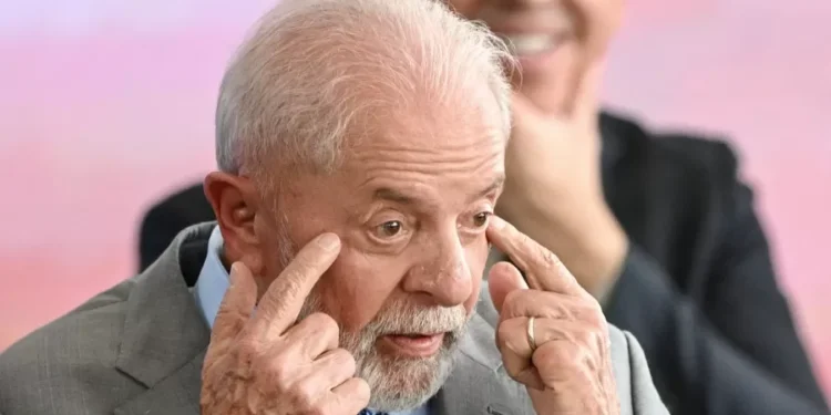 Lula afirmou que arroz e feijão devem estar sempre em um preço que o povo mais humilde possa comprar - (Foto: AFP)