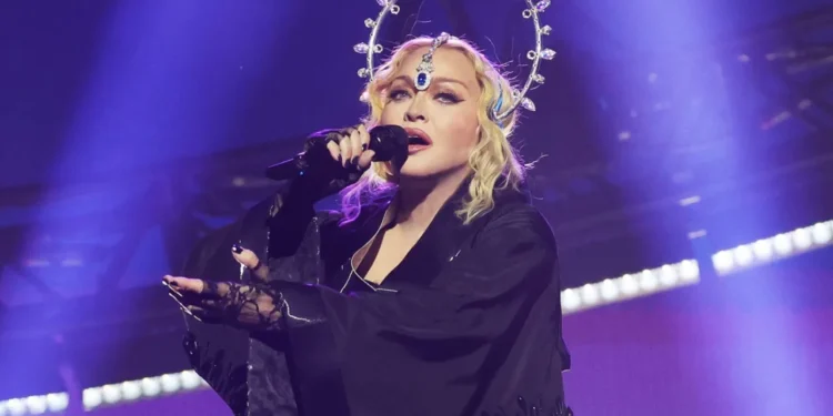 madonna-rio