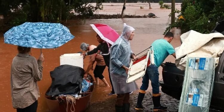 Militares afastados por fake news em canoas